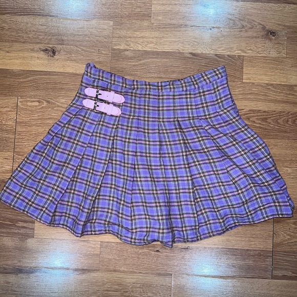 Plaid Purple Skirt with Buckle Accents - Picture 1 of 5